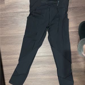 Lululemon cropped pace rival leggings with pockets